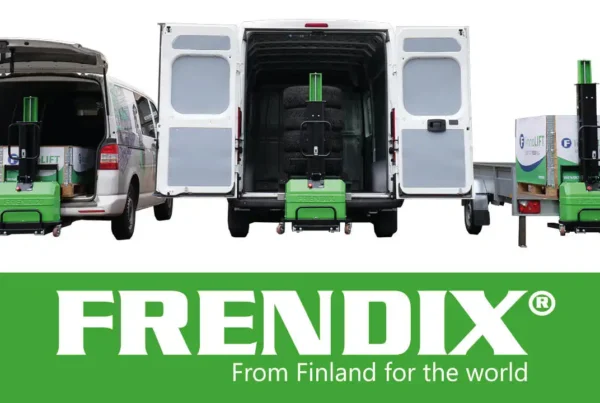 Frendix InnoLIFT esittely pakettiautoilla ja peräkärryllä.